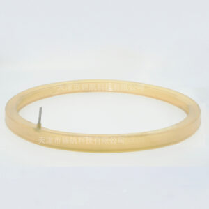 Low-leakage integral molded inflatable seals