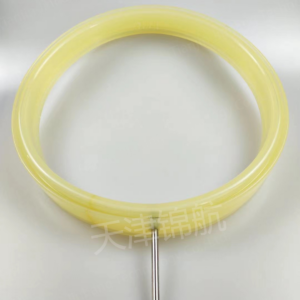 Corrosion-resistant integral molded Inflatable seal